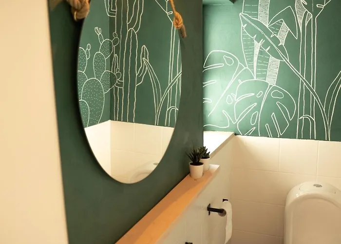 Pina Hideaway With A Sea View Rooftop Terrace דירה