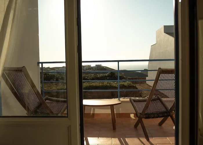 Pina Hideaway With A Sea View Rooftop Terrace * Bicas