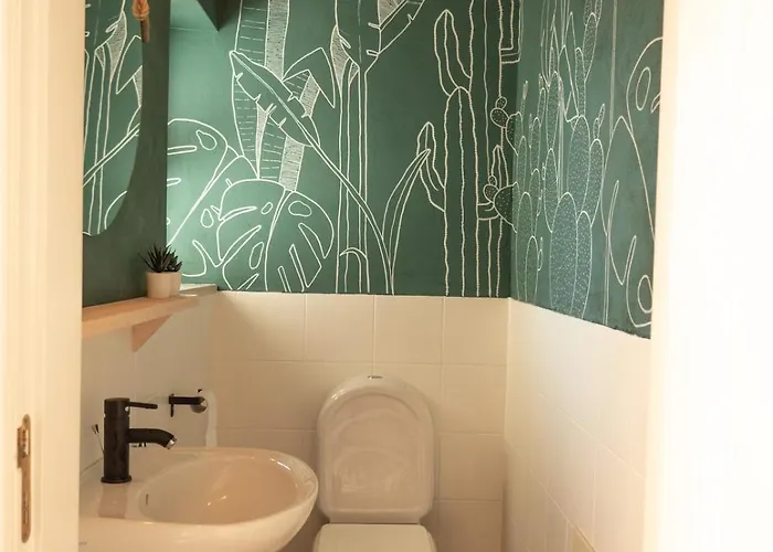 דירה Pina Hideaway With A Sea View Rooftop Terrace *